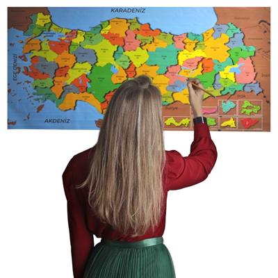 Renkli Türkiye Haritası Manyetik Yapıştırıcı Gerektirmeyen Duvar Stickerı 118 CM * 56 CM (3936)