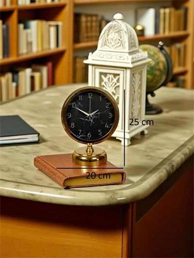 Royal 25 x 20 Cm Gold Metal Masa Saati