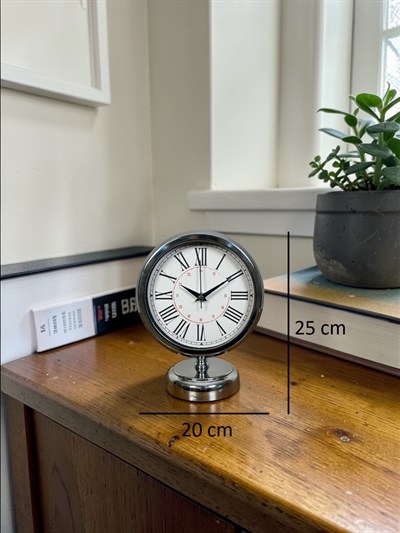 Royal Krom Roma Rakamlı 25 x 20 Cm Metal Masa Saat