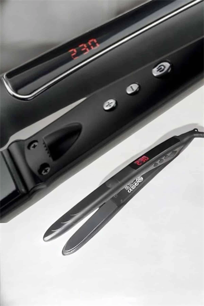 Saç Düzleştirici Led Ekranlı Isı Ayarlı Seramik Kaplama Profesyonel