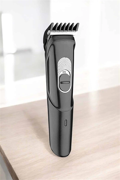 Saç Sakal Lazer Epilasyon Öncesi Tüy Kısaltma Makinesi Unısex 4 Taraklı