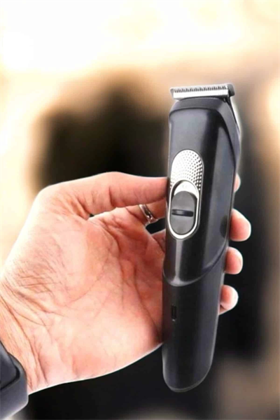 Saç Sakal Tüy Kısaltma Makinesi  Lazer Epilasyon Öncesi Ense Kesme Makine