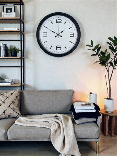 Sade & Şık Siyah 40 Cm Metal Dekoratif Duvar Saati