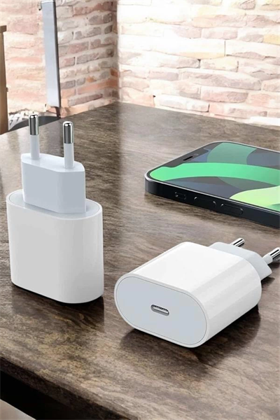 Şarj Aleti İOS 15/15 Pro Max Uyumlu Şarj Adaptörü ve Kablosu