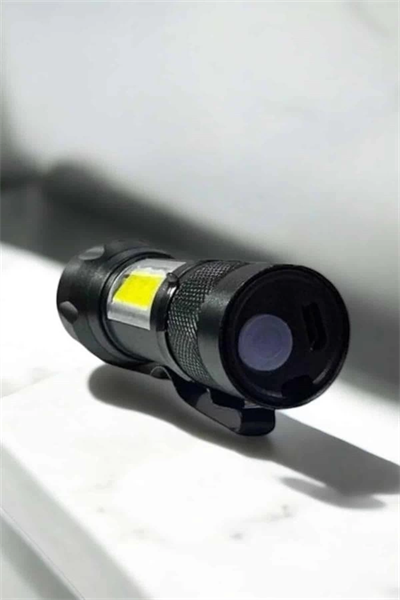 Şarjlı Metal Zoomlu El Feneri Işıldak Led Işık Taşınabilir El Lambası