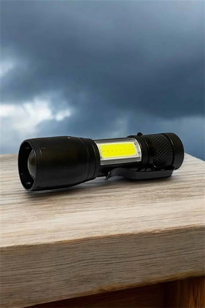 Şarjlı Metal Zoomlu El Feneri Işıldak Led Işık Taşınabilir El Lambası