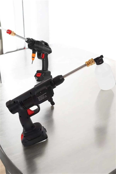 Şarjlı Oto Yıkama Tabancası Su Basınçlı Hazneli Bataryalı