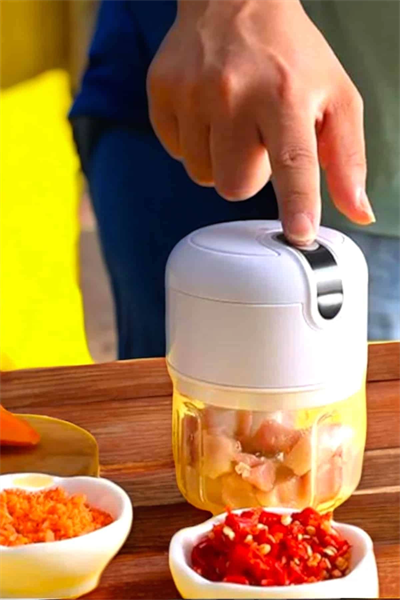 Şarjlı Portatif Doğrayıcı Mini Pratik Rondo El Doğrayıcı Üç Bıçaklı Çelik Bıçaklı