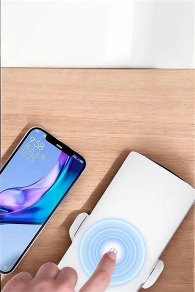 Şarjlı Projeksiyon Oyun Sinema Projektörü 4K HD Görüntü Kaliteli