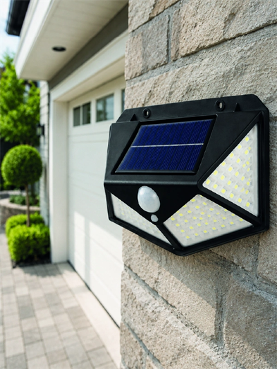Sensörlü Solar Bahçe Lambası Geniş Açılı LED Aydınlatmalı Balkon Garaj ve Bahçe Işığı