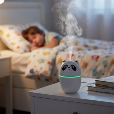 Sevimli Panda Figürlü Hava Nemlendirici – Ultrasonik Soğuk Buhar Makinesi, LED Işıklı Masaüstü Oda Nemlendirici (3936)