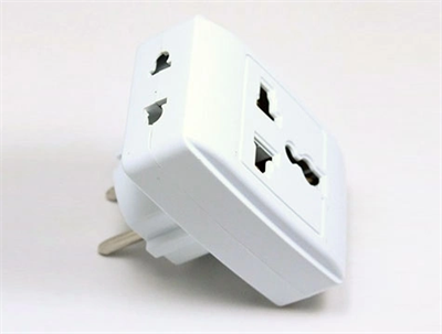 Seyahat Tipi Universal Çoklu Priz Adaptörü