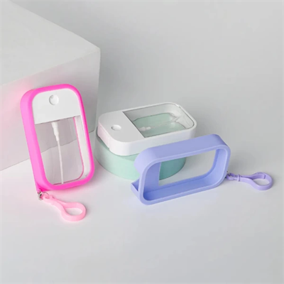 Silikon Kılıflı Anahtarlıklı Sprey Şişesi