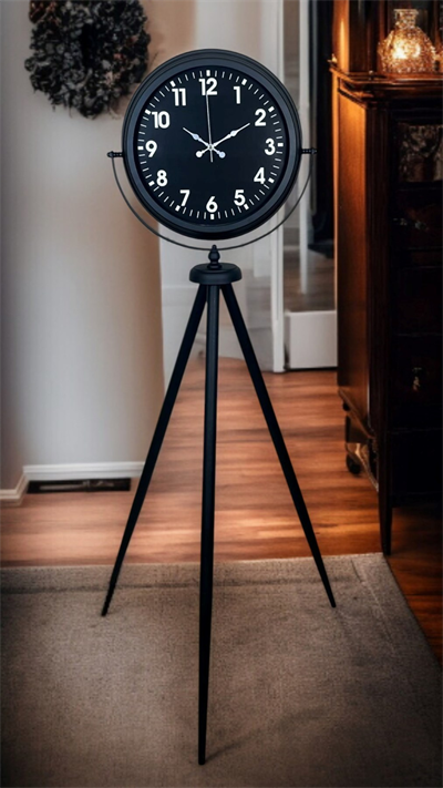 Siyah Asil Standart Stil Tripod Ayaklı Saat