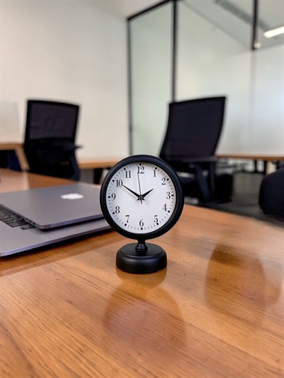 Siyah Dekoratif 25 x 20 Cm Metal Masa Saati