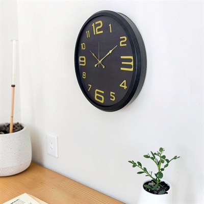 Siyah Gold Rakamlı 52 x 52 Cm Duvar Saati