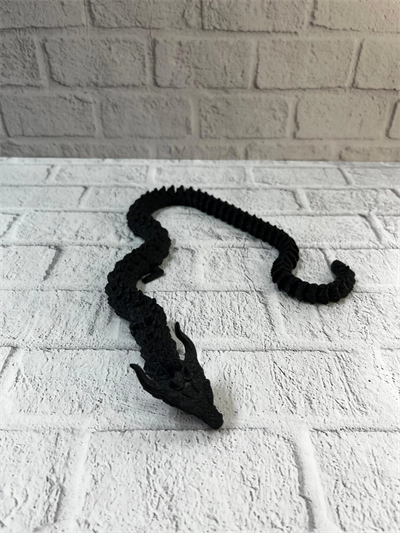 Siyah Hareketli Ejderha Figürü Esnek Gövdeli Dekoratif Tasarım 60 cm