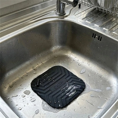 Siyah Kare Evye Gider Koku Önleyici Silikon Mat – Lavabo Süzgeç Ve Haşere Engelleyici Bx40
