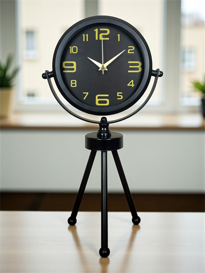 Siyah Metal Gold Rakamlı Üç Ayaklı Masa Saati