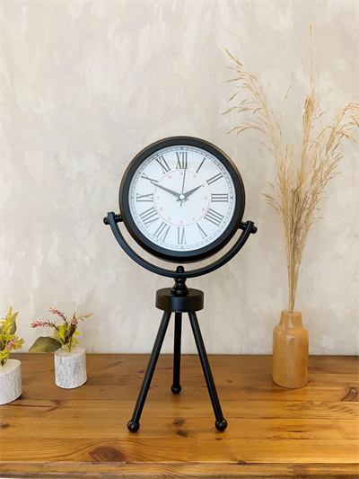 Siyah Metal Mini Tripod Modern Masa Saati 45×26 cm