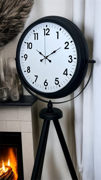 Siyah Tripod Ayaklı Dekoratif Saat