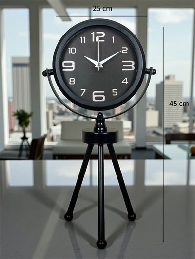 Siyah Zarif Üç Ayaklı Masa Saati