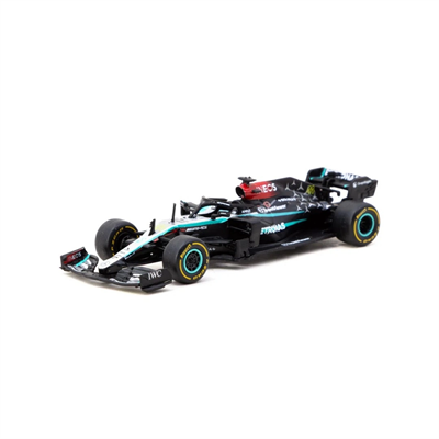 Tarmac Works 1/64 Mercedes-AMG F1 W12 E Performance New York Demo Run 2024 Lewis Hamilton