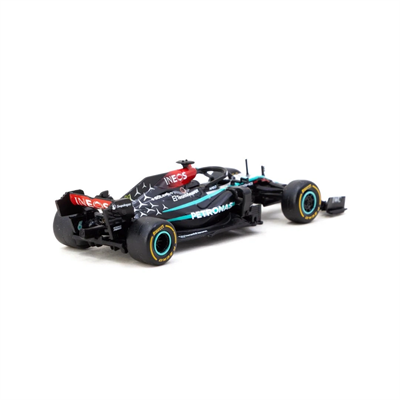 Tarmac Works 1/64 Mercedes-AMG F1 W12 E Performance New York Demo Run 2024 Lewis Hamilton