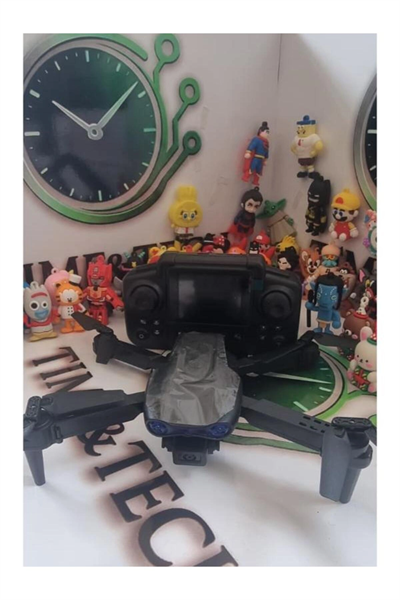 Taşıma Çantalı Ekranlı Kumandalı Drone, 1080P Full HD Kamera, 10-20 Dakika Uçuş Süresi