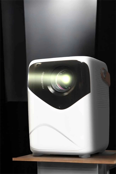 Taşınabilir Android Projeksiyon Wifi Destekli 4K Multimedia Tabanlı Ev Ve Ofis Tipi