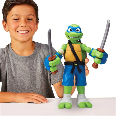 Teenage Mutant Ninja Turtles Roll N Punch Leonardo Figürü 30 cm