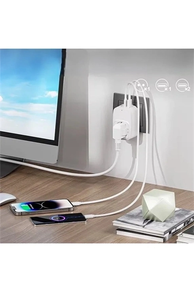 Tekli Yüksek Voltaj Korumalı Duvar Prizi 2x Type-c 1x Usb Çıkışlı Priz Grup Priz Çoğaltıcı Beyaz