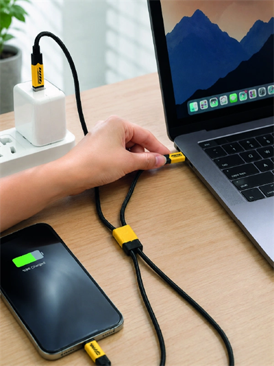 USB 3ü 1 Arada Şarj Kablosu 240W PD Destekli Çoklu Şarj Kablosu
