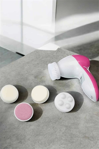 Uzun Pil Ömrü ve Etkili Sonuçlar Sunan 5 Fonksiyonlu Cilt Bakım Cihazı