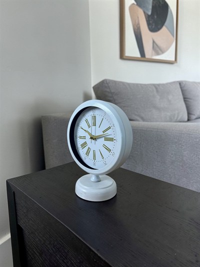 Veloria Beyaz 25 x 20 Cm Metal Masa Saati