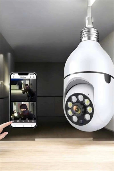 Wifi Kamera Duylu Ampul Görünümlü 360 Derece Dönebilen Ev Kamerası
