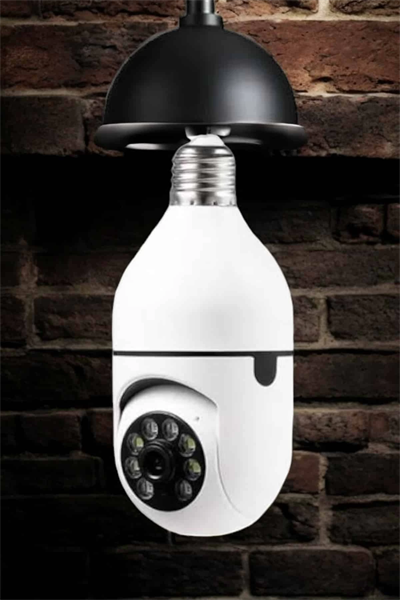 Wifi Kamera Duylu Ampul Görünümlü 360 Derece Dönebilen Ev Kamerası