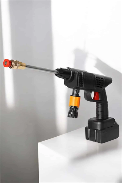 Yeni Nesil Araç Yıkama Şarjlı Tabancası Basınçlı Su Hazneli