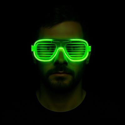 Yeşil LED Işıklı Parti Gözlüğü – Neon Glow Şerit Gözlük 3 Modlu (3936)