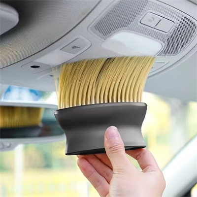 Yumuşak Kıllı ve Ergonomik Saplı Araç İçi Detaylı Toz Temizleme Fırçası