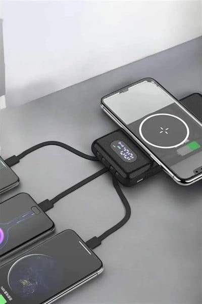 10.000 Mah Powerbank 4 Portlu Hızlı Şarj Dijital Göstergeli