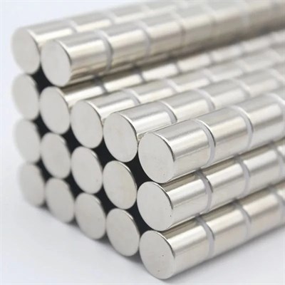 20 Adet 4x4 mm Yuvarlak Neodyum Mıknatıs N35 Güçlü Magnet Nikel Kaplama