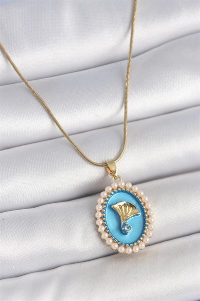 316L Çelik Gold Renk Zincir Mavi Mineli İncili Zirkon Taşlı Çiçek İşlemeli Portre Model Kadın Kolye