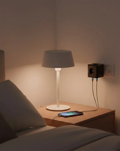 Akım Korumalı Priz Çoklu USB Girişli Güvenli Enerji Yönetimi