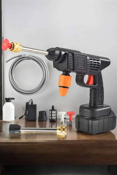 Bahçe ve Araba Yıkama Tabancası Su Basınçlı Hazneli Bataryalı Oto Yıkama