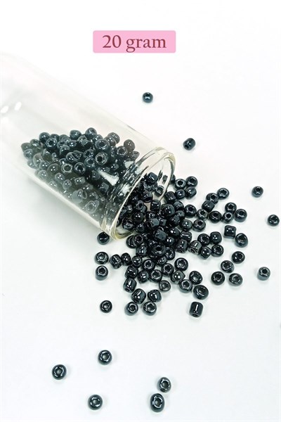 Dökme Cam Kum Boncuk Büyük Boy (6/0) 4 mm - 20 Gram - Siyah - BNC084