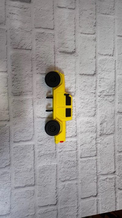 Duvara Monte Araba Anahtarlık Dekoratif ve Kullanışlı