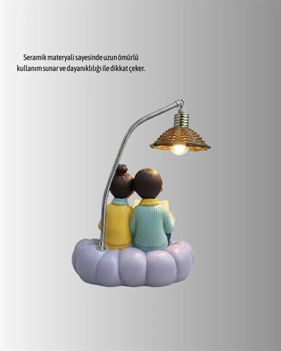 Kitap Okuyan Çift Figürlü Gece Lambası Romantik Dekoratif Masa Lambası