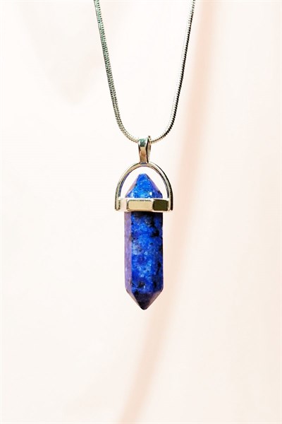 Lapis  Lazuli Doğal Taşı Zincirli El Yapımı Tasarımlı Kolye Uç: 3,5 cm Zincir: 20 cm Kutulu