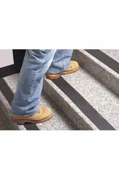 Merdiven Zemin Kaydırmaz Güçlü Bant Yapışkanlı Kaymaz Bant Siyah 25 mm X 5 Metre